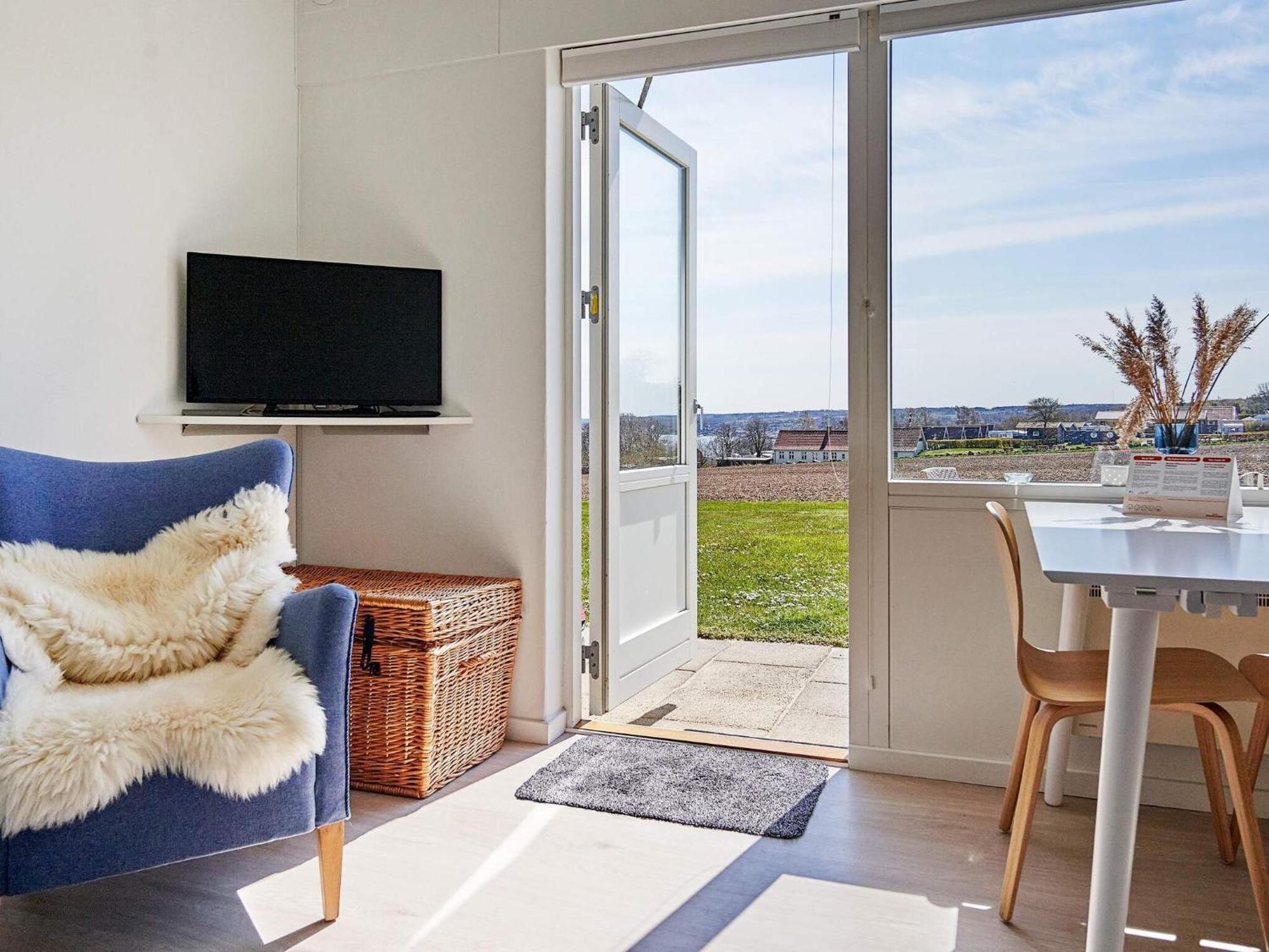 2 Person Holiday Home In Allinge Exteriör bild