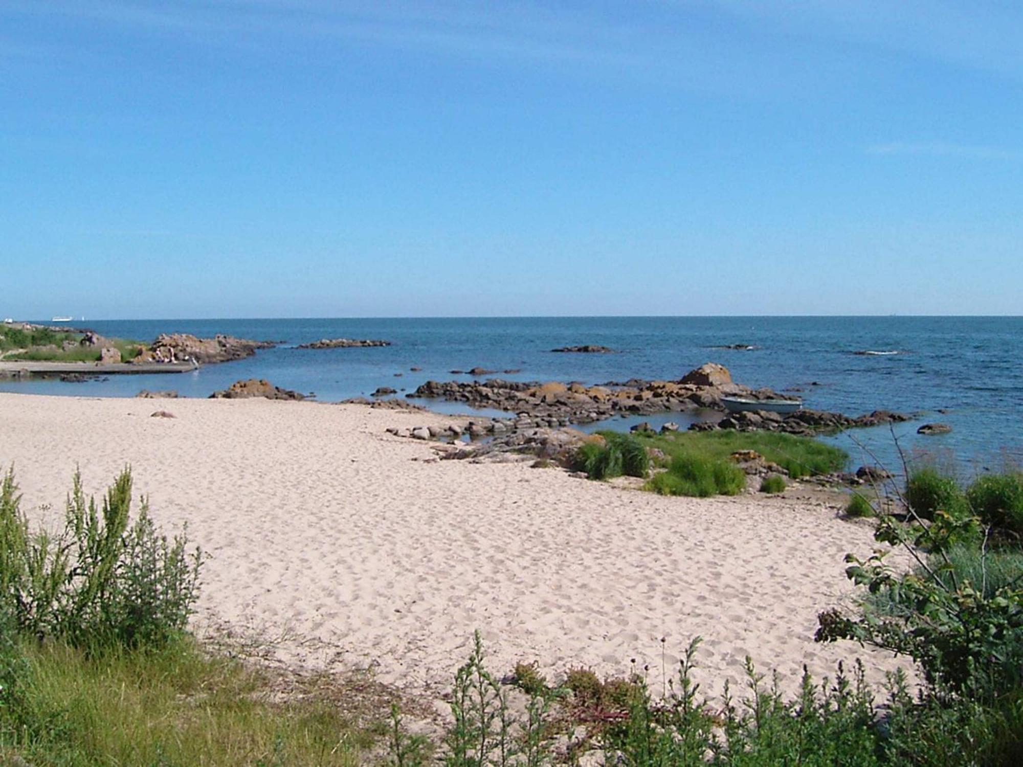 2 Person Holiday Home In Allinge Exteriör bild